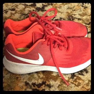 These are Nike run shoes